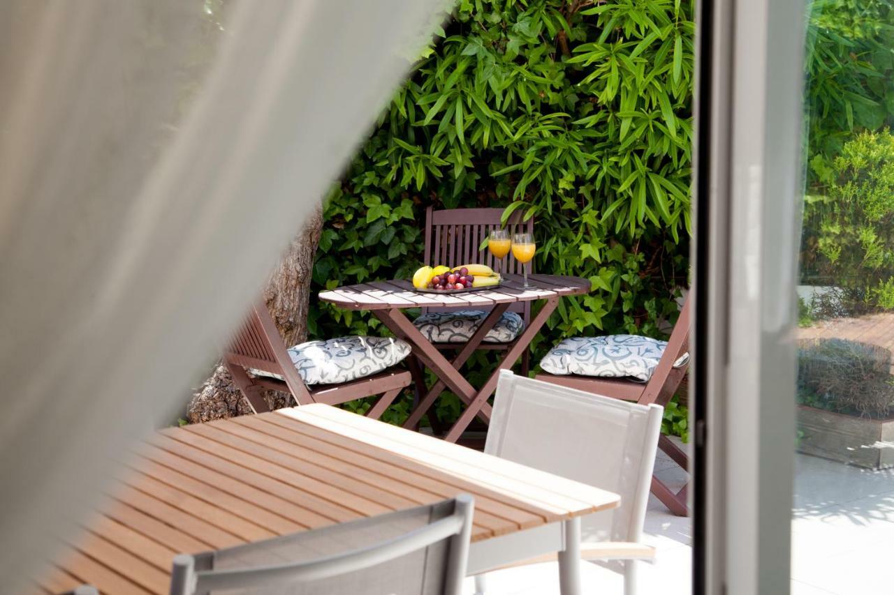 New Opening Villa Oasis Terramar Sitges Exterior photo